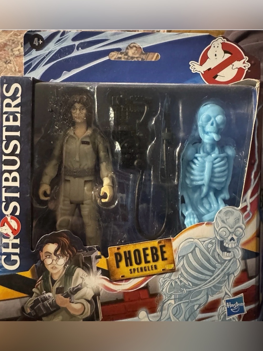Ghostbuster Fight ft phoebe SPENGLER action figure with Bonsey Ghost